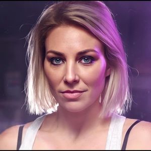 Meet your Posher, Rebecca